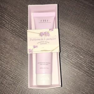 ♥️OFFERS♥️ - BRAND NEW Farmhouse Fresh Lotion!